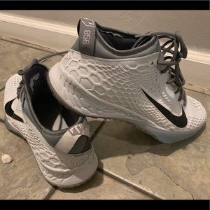 Nike 856 worn 2 times